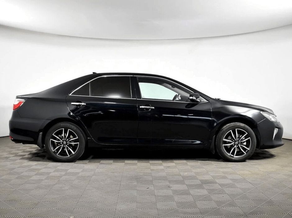 Toyota Camry 2.5 АКПП, 2018, 66 000 км фото 9