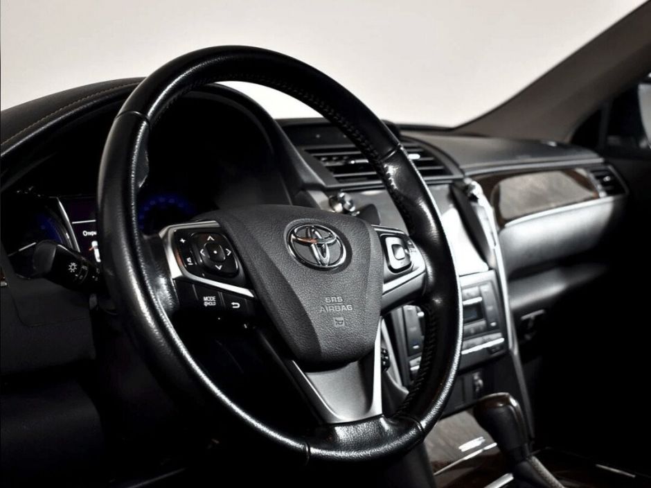 Toyota Camry 2.5 АКПП, 2018, 66 000 км фото 10