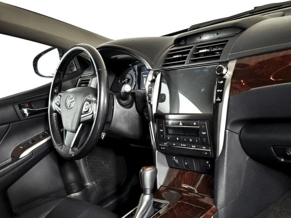 Toyota Camry 2.5 АКПП, 2018, 66 000 км фото 13