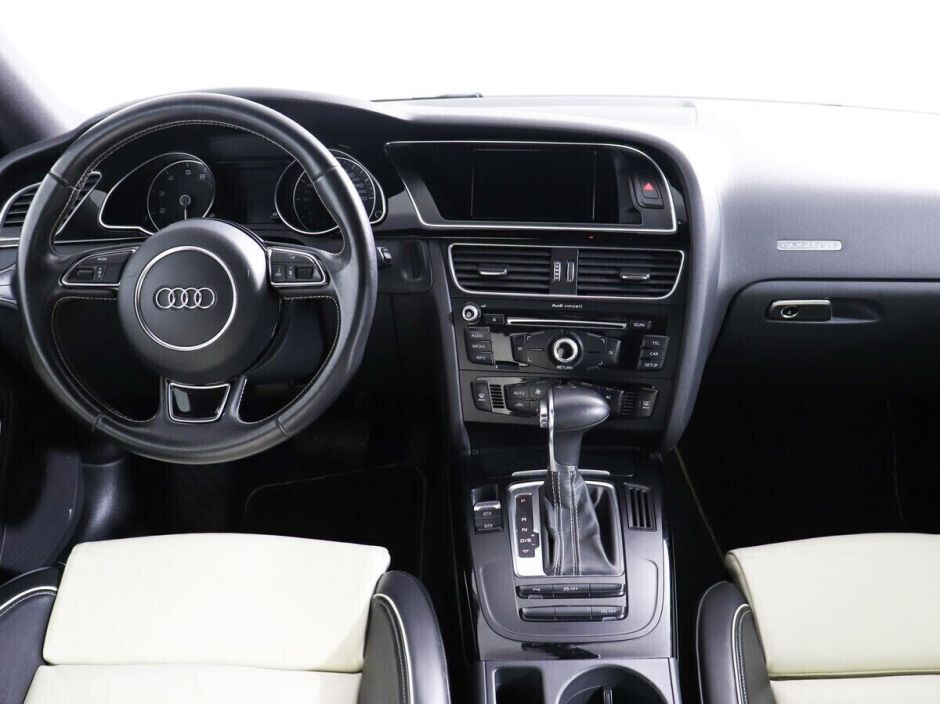 Audi A5 2.0 РКПП, 2011, 150 000 км фото 10