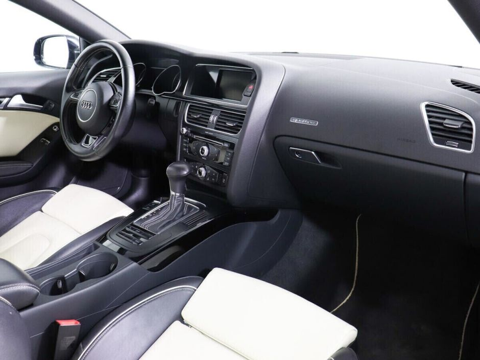 Audi A5 2.0 РКПП, 2011, 150 000 км фото 12