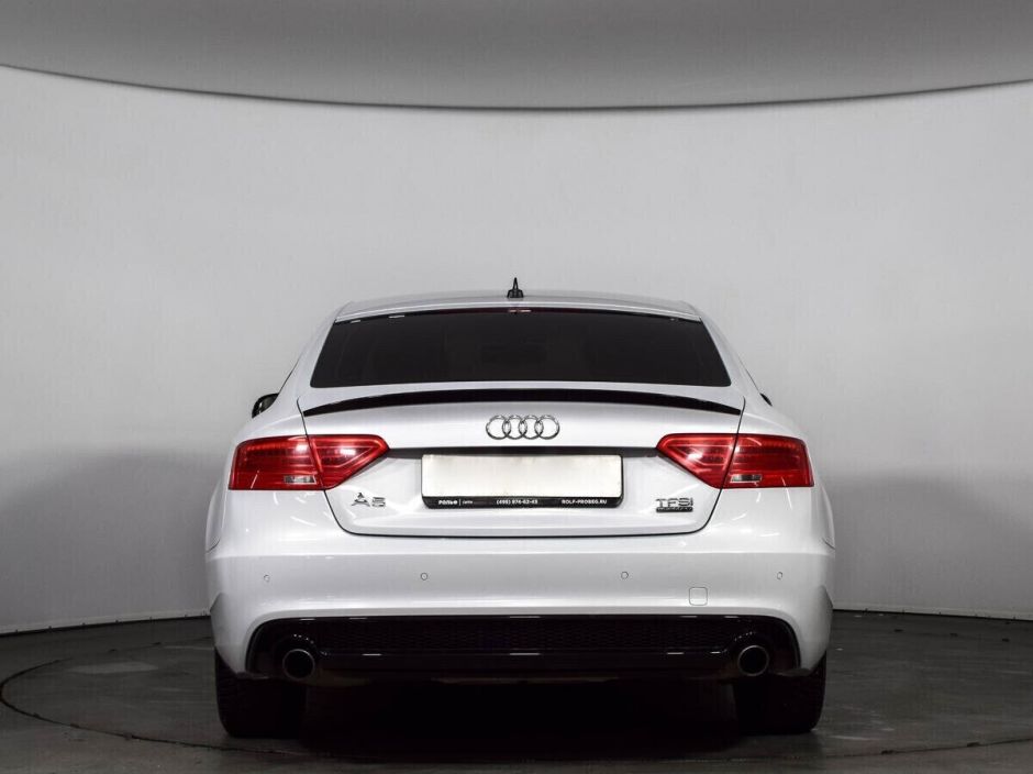 Audi A5 2.0 РКПП, 2016, 95 000 км фото 6
