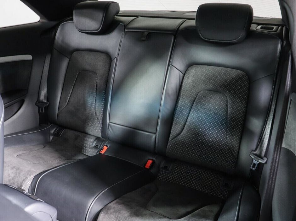 Audi A5 2.0 РКПП, 2016, 85 000 км фото 13