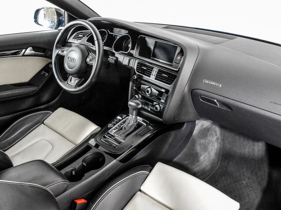 Audi A5 2.0 РКПП, 2015, 102 000 км фото 10