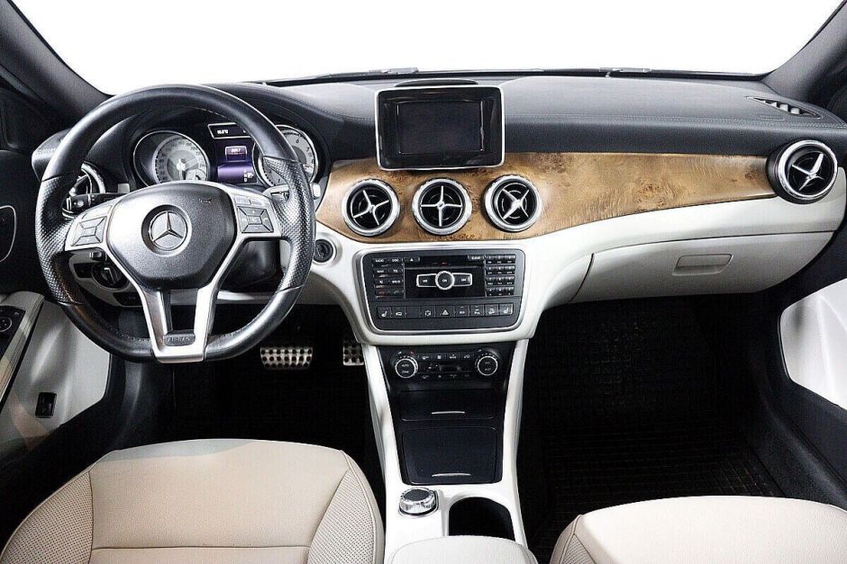 Mercedes-Benz GLA 2.0 РКПП, 2014, 122 000 км фото 10