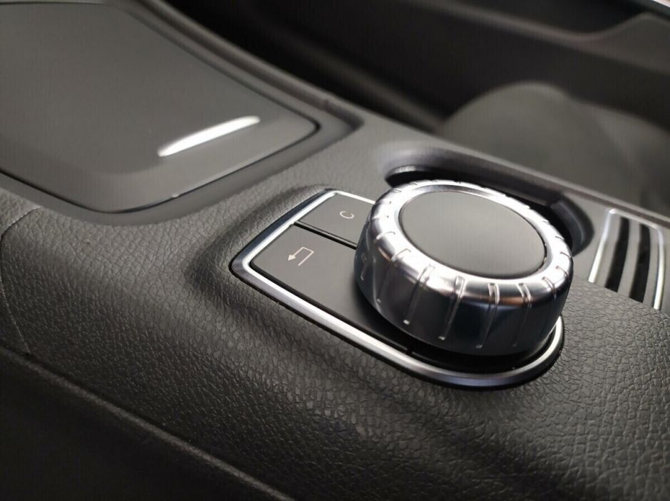 Mercedes-Benz GLA 2.0 РКПП, 2015, 100 000 км фото 10