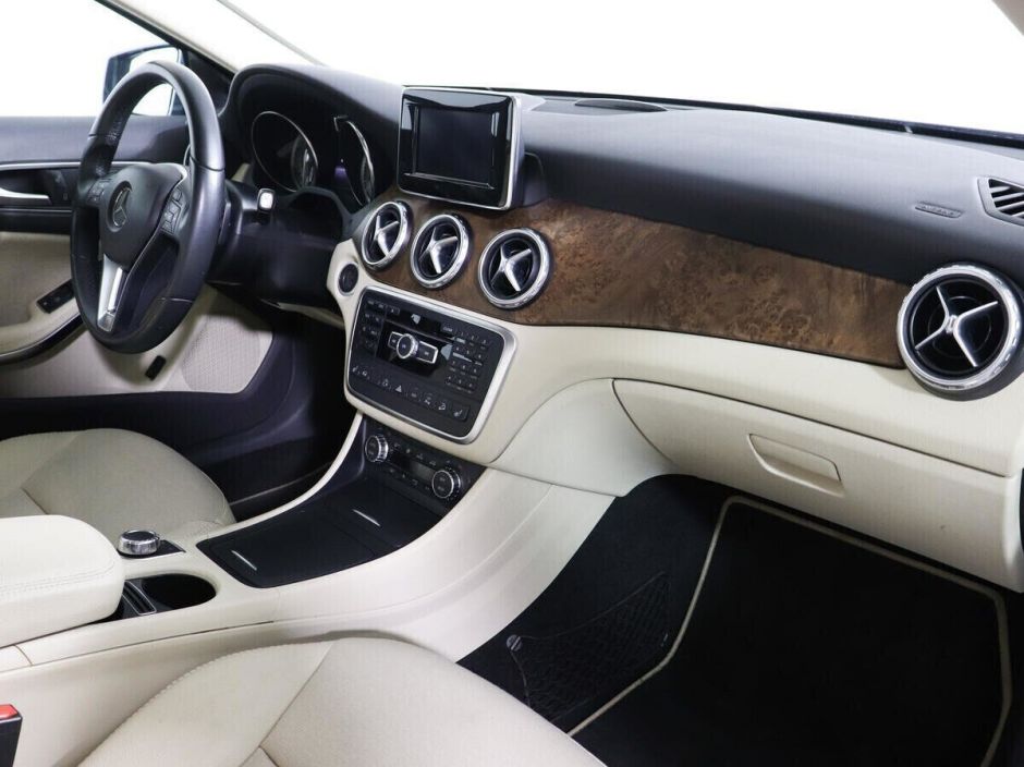 Mercedes-Benz GLA 2.0 РКПП, 2016, 85 000 км фото 12