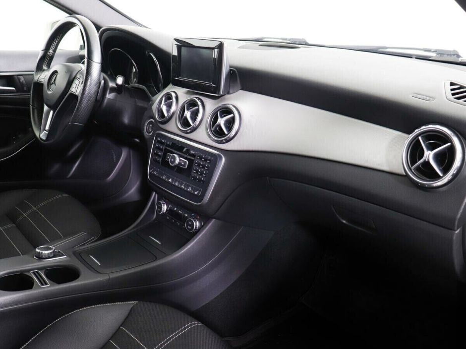 Mercedes-Benz GLA 2.0 РКПП, 2016, 83 000 км фото 13