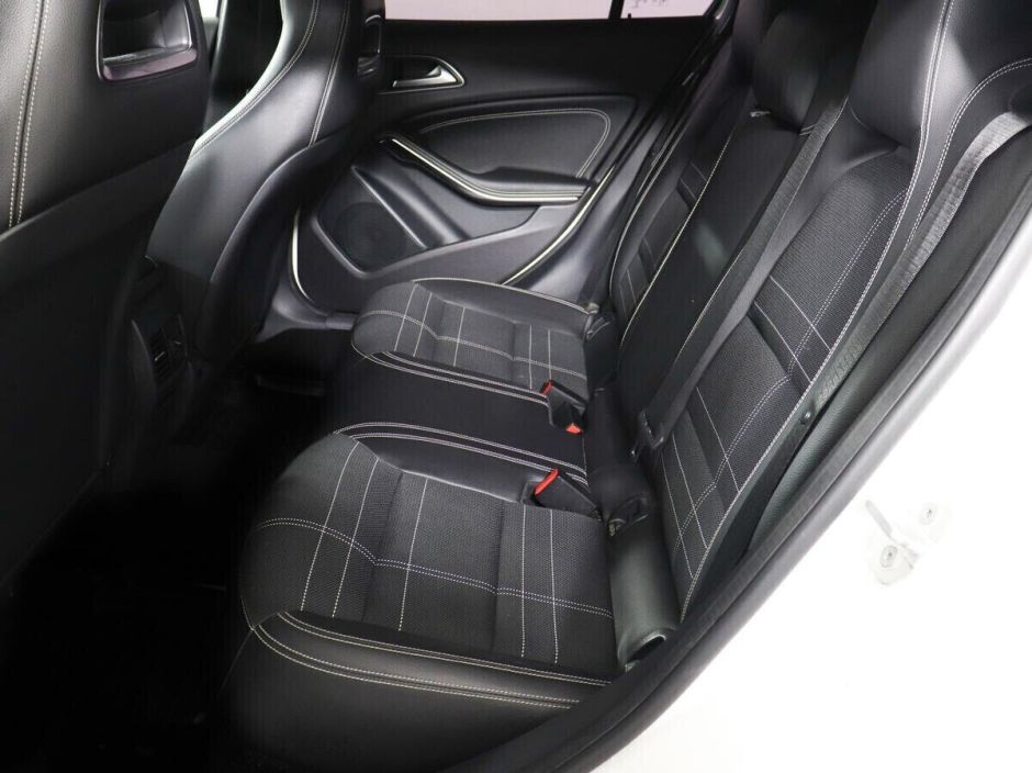 Mercedes-Benz GLA 2.0 РКПП, 2016, 83 000 км фото 14