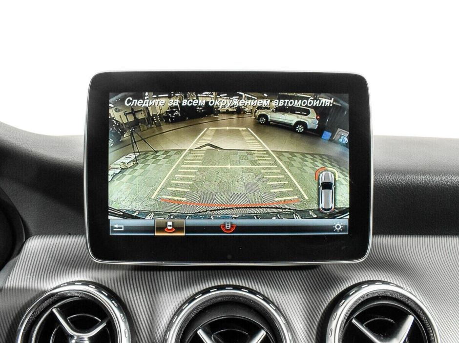 Mercedes-Benz GLA 1.6 РКПП, 2016, 83 000 км фото 8