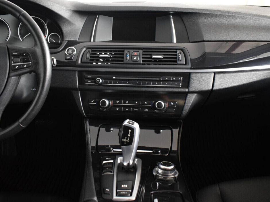 BMW 5 серии 2.0 АКПП, 2015, 97 000 км фото 7