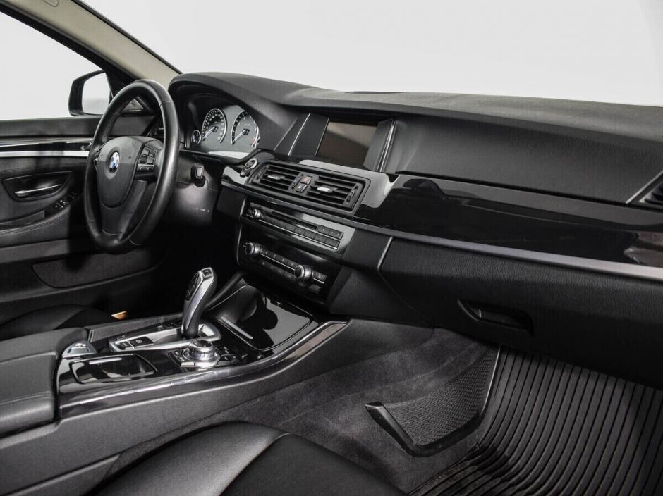 BMW 5 серии 2.0 АКПП, 2015, 97 000 км фото 8