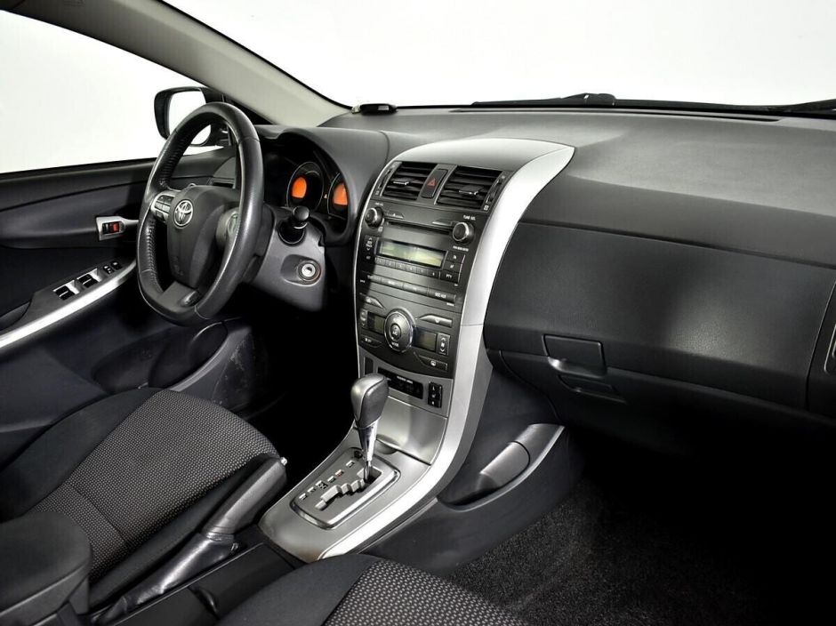 Toyota Corolla 1.6 АКПП, 2010, 158 000 км фото 5