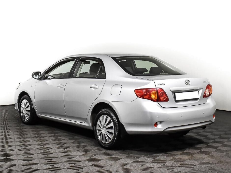 Toyota Corolla 1.6 АКПП, 2010, 167 000 км фото 3