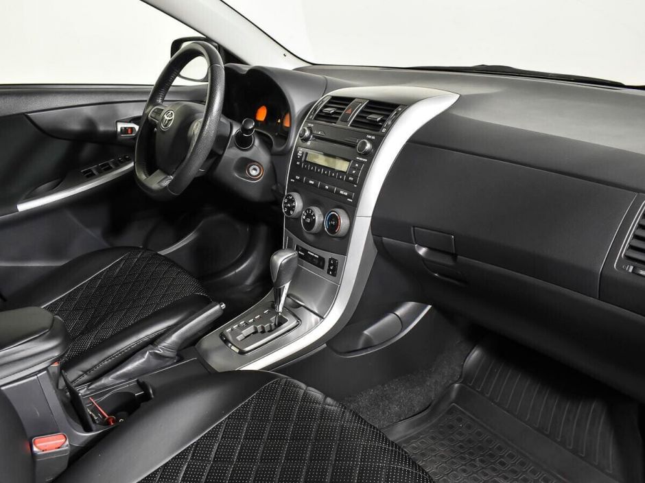 Toyota Corolla 1.6 АКПП, 2012, 141 000 км фото 9