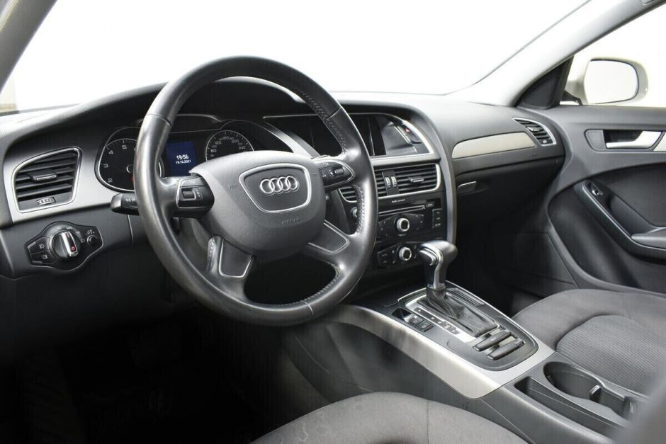 Audi A4 1.8 CVT, 2013, 125 000 км фото 10