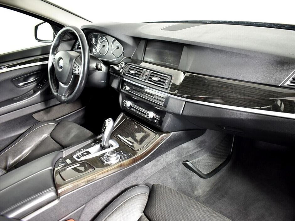 BMW 5 серии 2.0 АКПП, 2012, 137 000 км фото 13