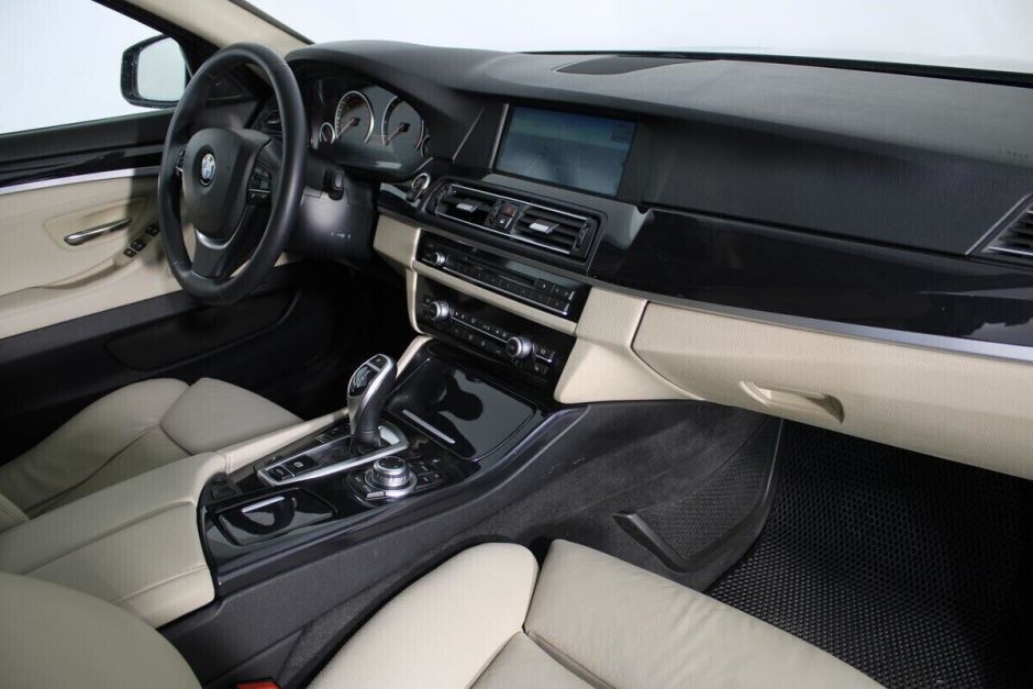 BMW 5 серии 3.0 АКПП, 2011, 156 000 км фото 10
