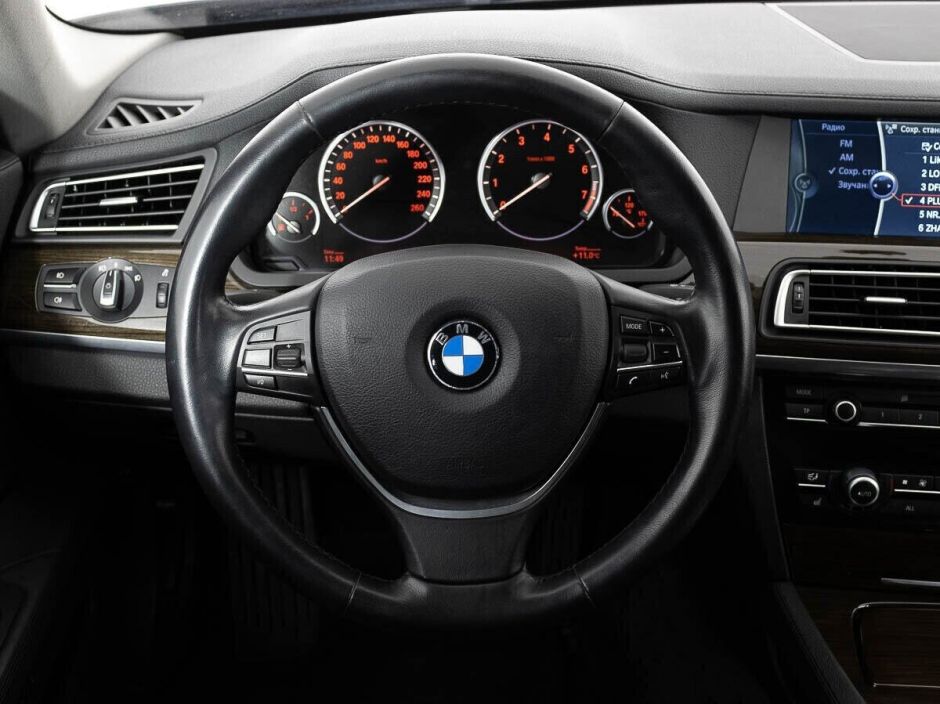 BMW 7 серии 4.4 АКПП, 2011, 145 000 км фото 10