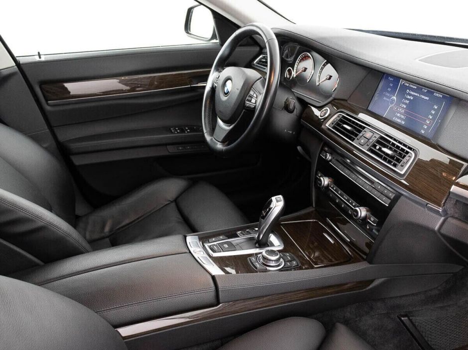 BMW 7 серии 4.4 АКПП, 2011, 145 000 км фото 13