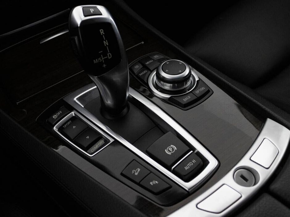 BMW 7 серии 4.4 АКПП, 2011, 145 000 км фото 15