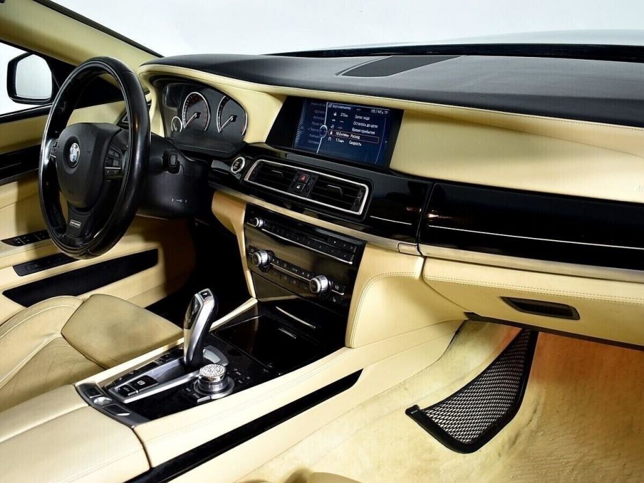 BMW 7 серии 4.4 АКПП, 2012, 138 000 км фото 12