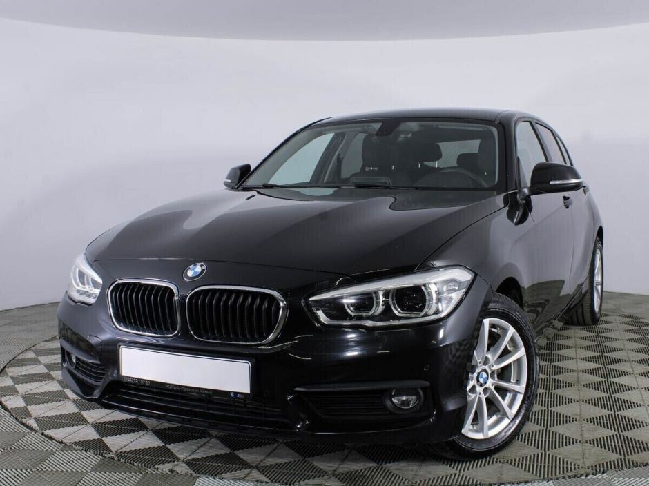 BMW 1 серии 1.5 АКПП, 2017, 71 000 км фото 1
