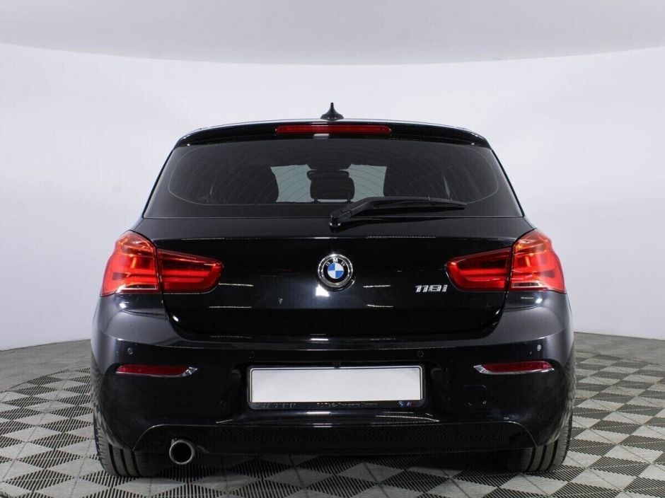 BMW 1 серии 1.5 АКПП, 2017, 71 000 км фото 4