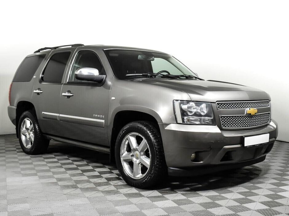Chevrolet Tahoe 5.3 АКПП, 2012, 133 000 км фото 3