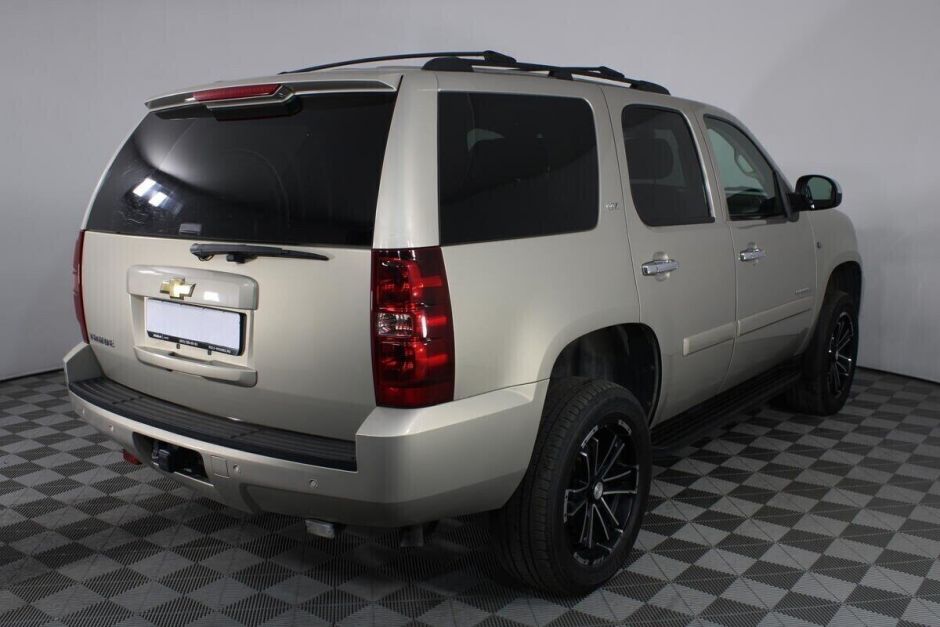 Chevrolet Tahoe 5.3 АКПП, 2010, 168 000 км фото 2