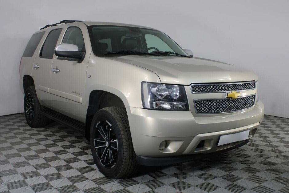 Chevrolet Tahoe 5.3 АКПП, 2010, 168 000 км фото 3