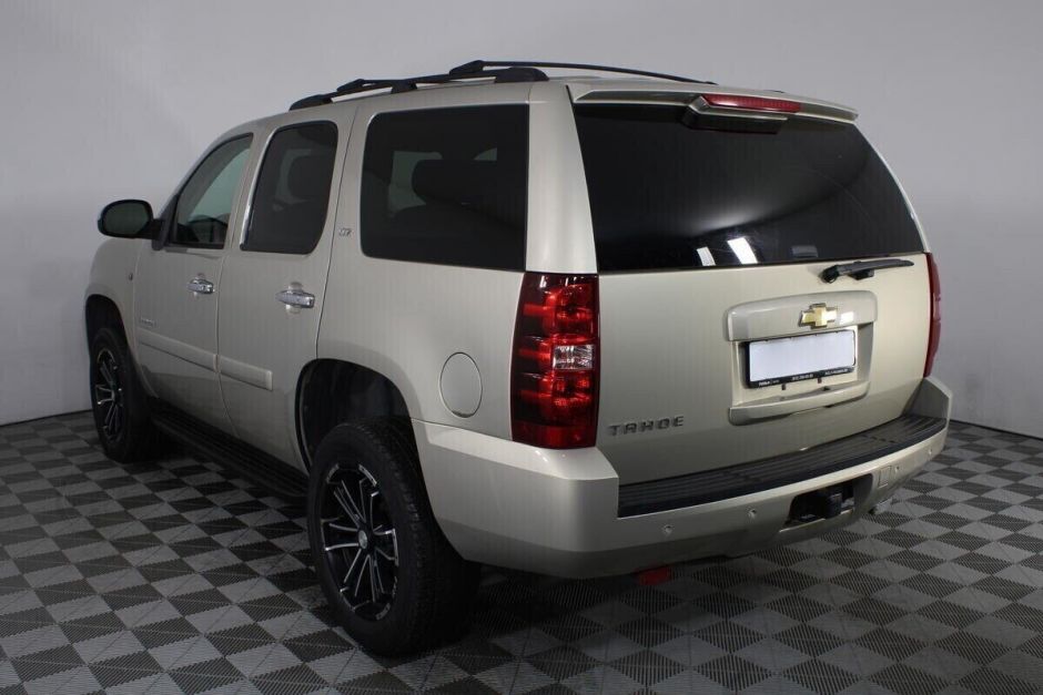 Chevrolet Tahoe 5.3 АКПП, 2010, 168 000 км фото 4