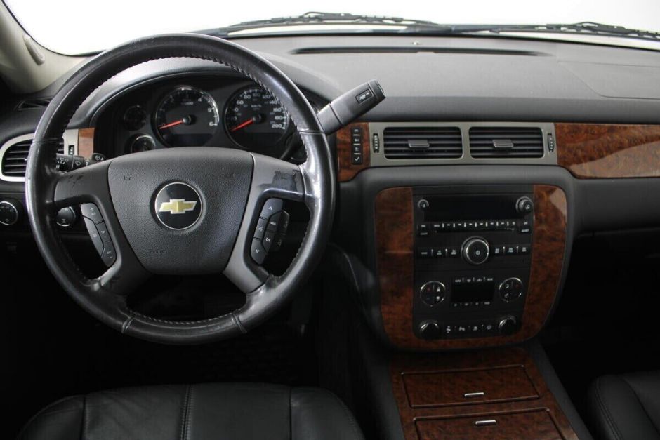 Chevrolet Tahoe 5.3 АКПП, 2010, 168 000 км фото 7