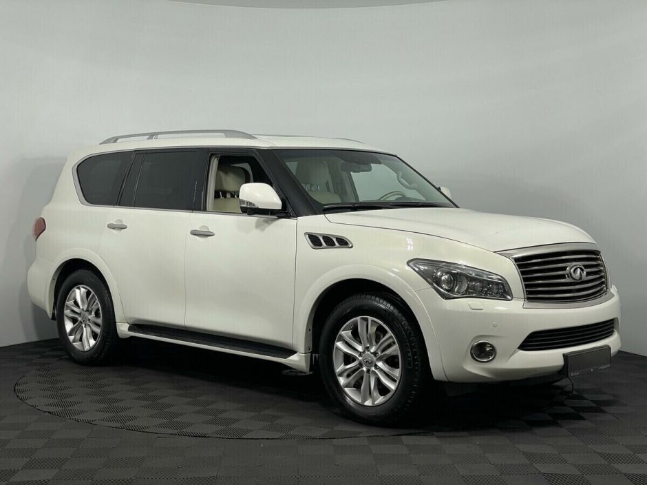Infiniti QX56 5.6 АКПП, 2013, 130 000 км фото 3