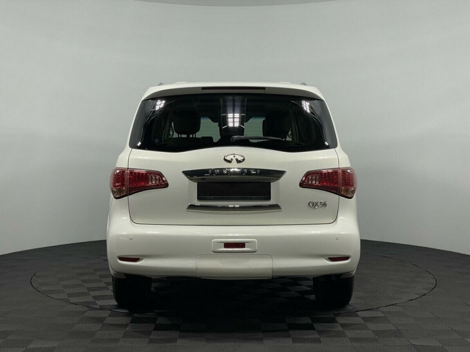 Infiniti QX56 5.6 АКПП, 2013, 130 000 км фото 7