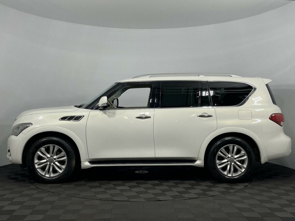 Infiniti QX56 5.6 АКПП, 2013, 130 000 км фото 8