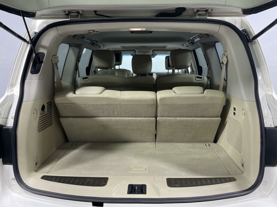 Infiniti QX56 5.6 АКПП, 2013, 130 000 км фото 18