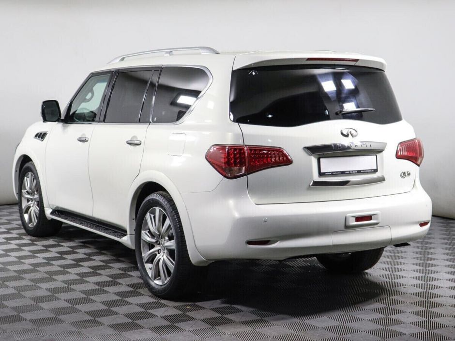 Infiniti QX56 5.6 АКПП, 2013, 124 000 км фото 2