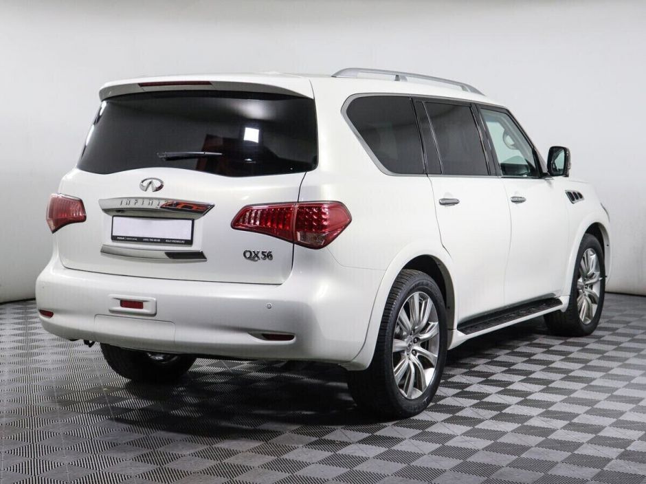Infiniti QX56 5.6 АКПП, 2013, 124 000 км фото 4