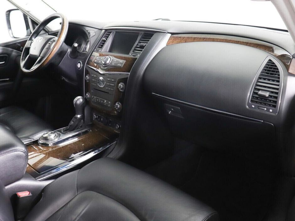 Infiniti QX56 5.6 АКПП, 2013, 124 000 км фото 13