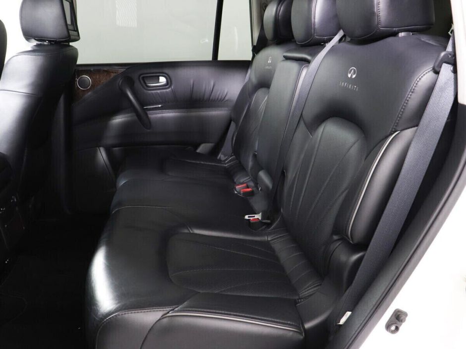 Infiniti QX56 5.6 АКПП, 2013, 124 000 км фото 17