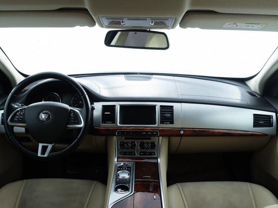 Jaguar XF 2.0 АКПП, 2014, 118 000 км фото 9