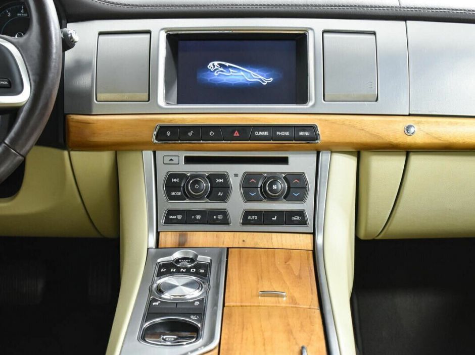 Jaguar XF 2.0 АКПП, 2014, 122 000 км фото 11