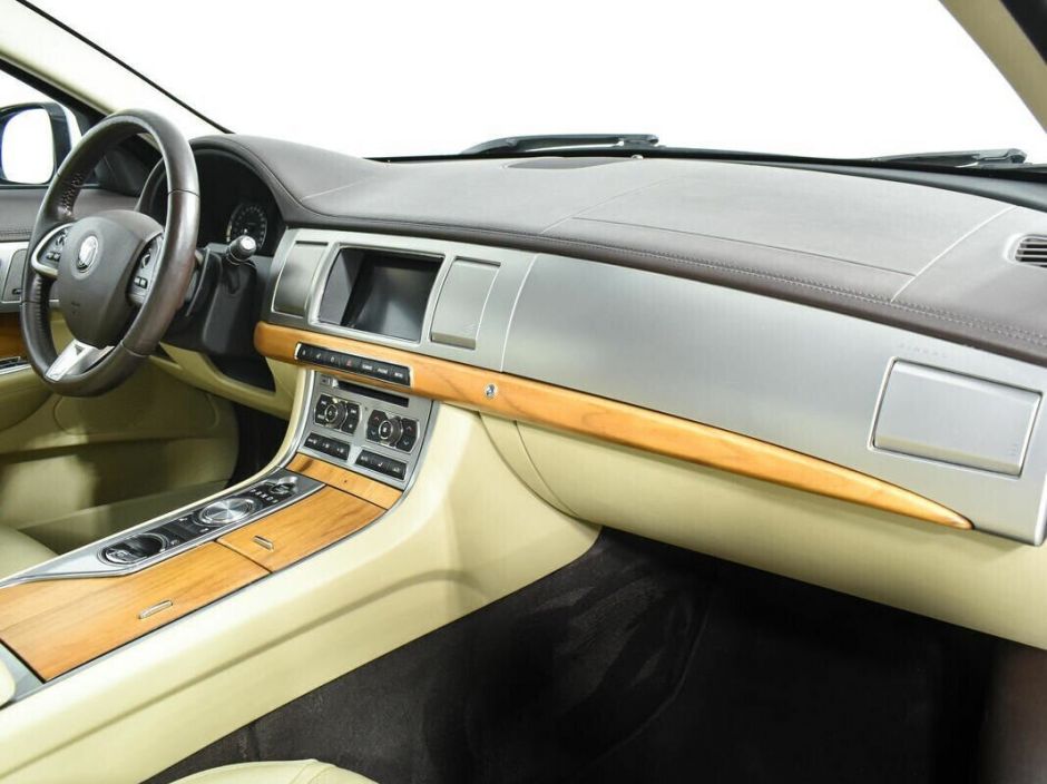 Jaguar XF 2.0 АКПП, 2014, 122 000 км фото 12