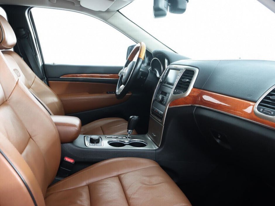 Jeep Grand Cherokee 3.0 АКПП, 2013, 130 000 км фото 12