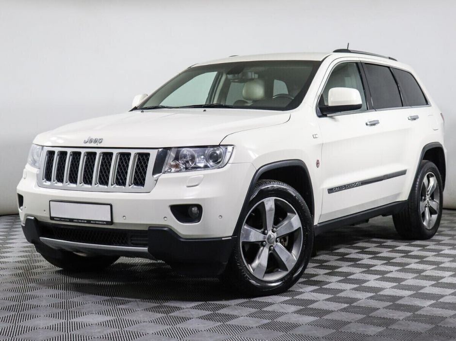 Jeep Grand Cherokee 3.0 АКПП, 2013, 123 000 км фото 1