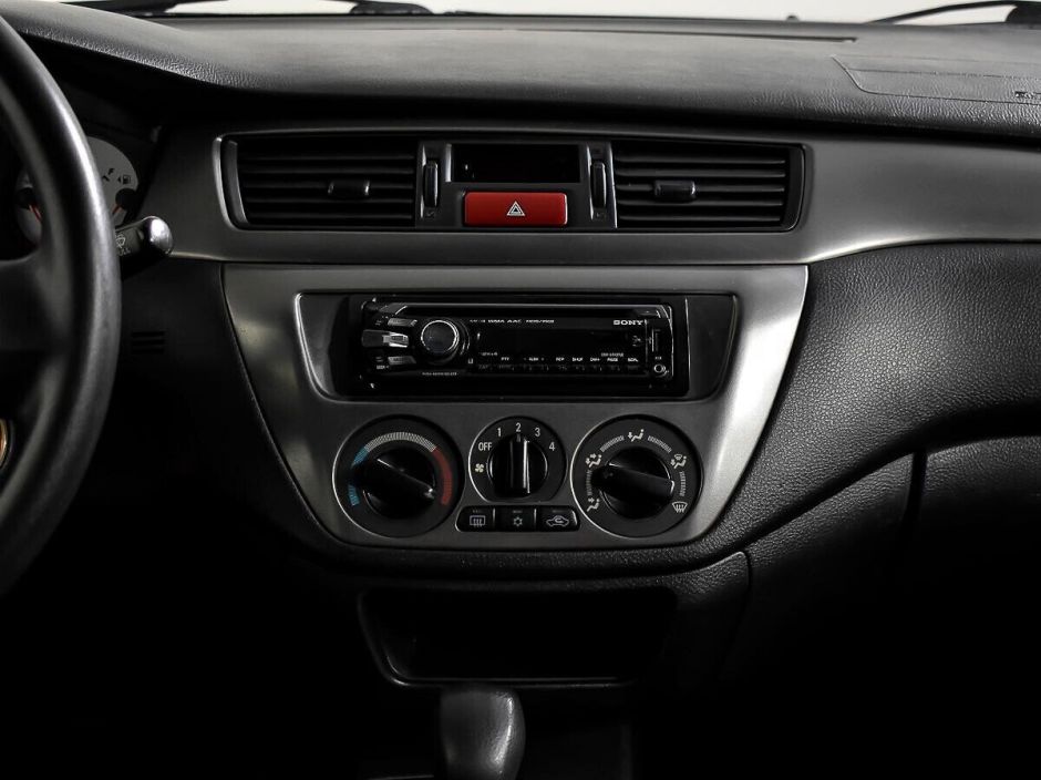 Mitsubishi Lancer 1.6 АКПП, 2009, 178 000 км фото 7