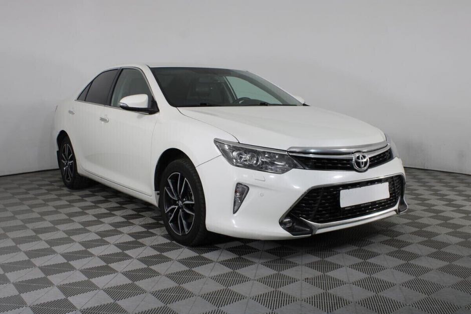 Toyota Camry 2.5 АКПП, 2017, 71 000 км фото 3