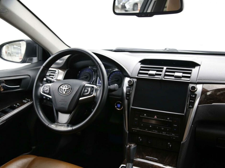 Toyota Camry 2.5 АКПП, 2017, 82 000 км фото 10