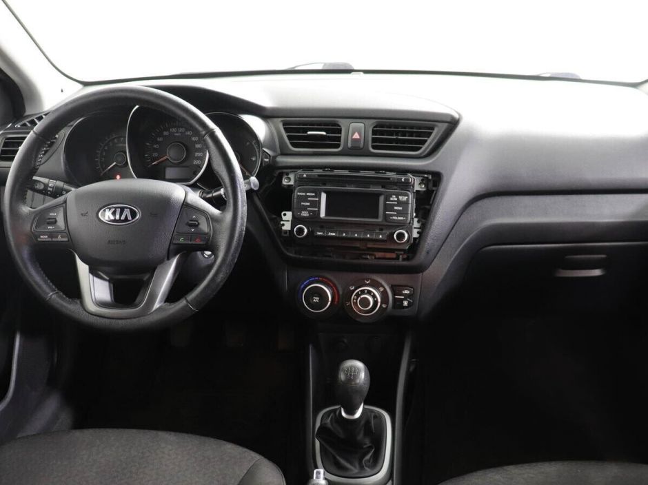 Kia Rio 1.6 МКПП, 2014, 111 000 км фото 6